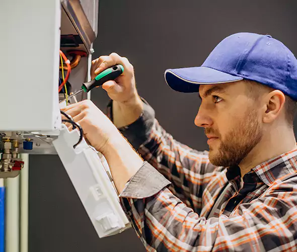 Expert Plumber for Water Heater Maintenance in Palm Beach, FL: Schedule Affordable Services Today